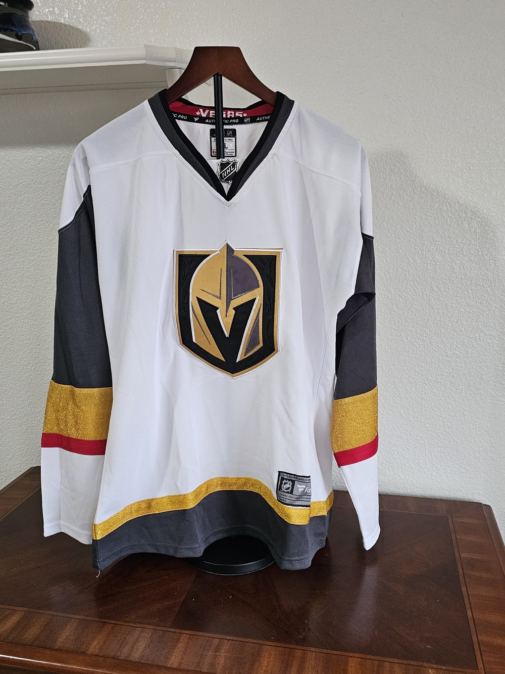 Fanatics Vegas Golden Knights White, Gold & Black Hockey Jersey